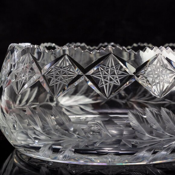 Bohemian Cut Crystal Fruit Bowl - Picture 6 of 8